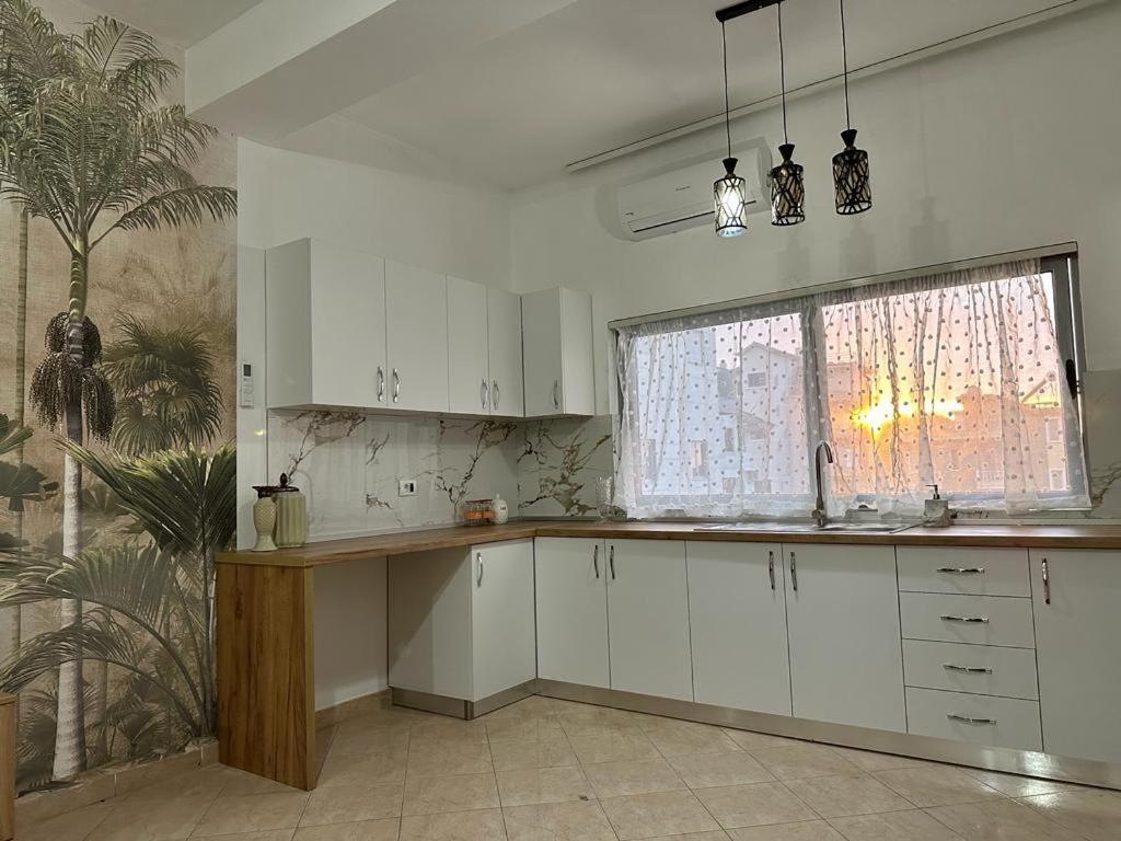 Victorias Apartment Tirane Ngoại thất bức ảnh