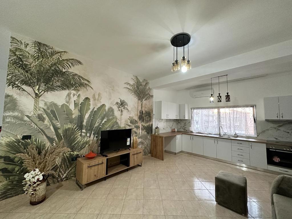 Victorias Apartment Tirane Ngoại thất bức ảnh