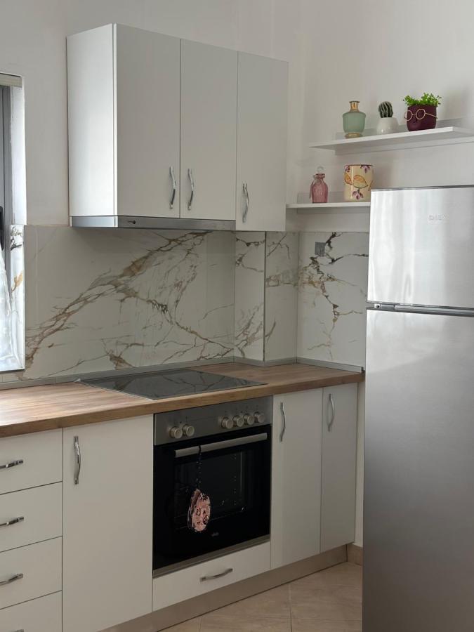 Victorias Apartment Tirane Ngoại thất bức ảnh